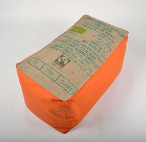 LILOKAWA_BANQUETTE-ORANG-WB