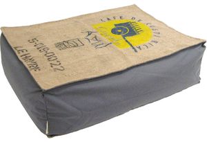 LILOKAWA_COUSSIN_SOL_GRIS