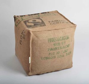 LILOKAWA_POUF-JUTE2-WB